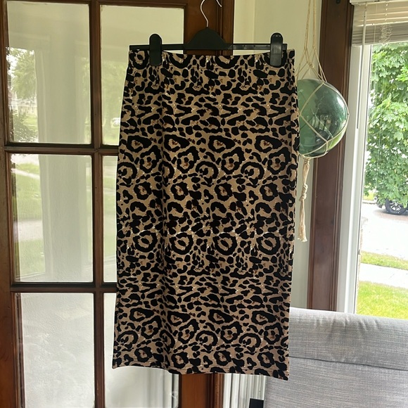 SHEIN Dresses & Skirts - Animal print midi skirt NWOT